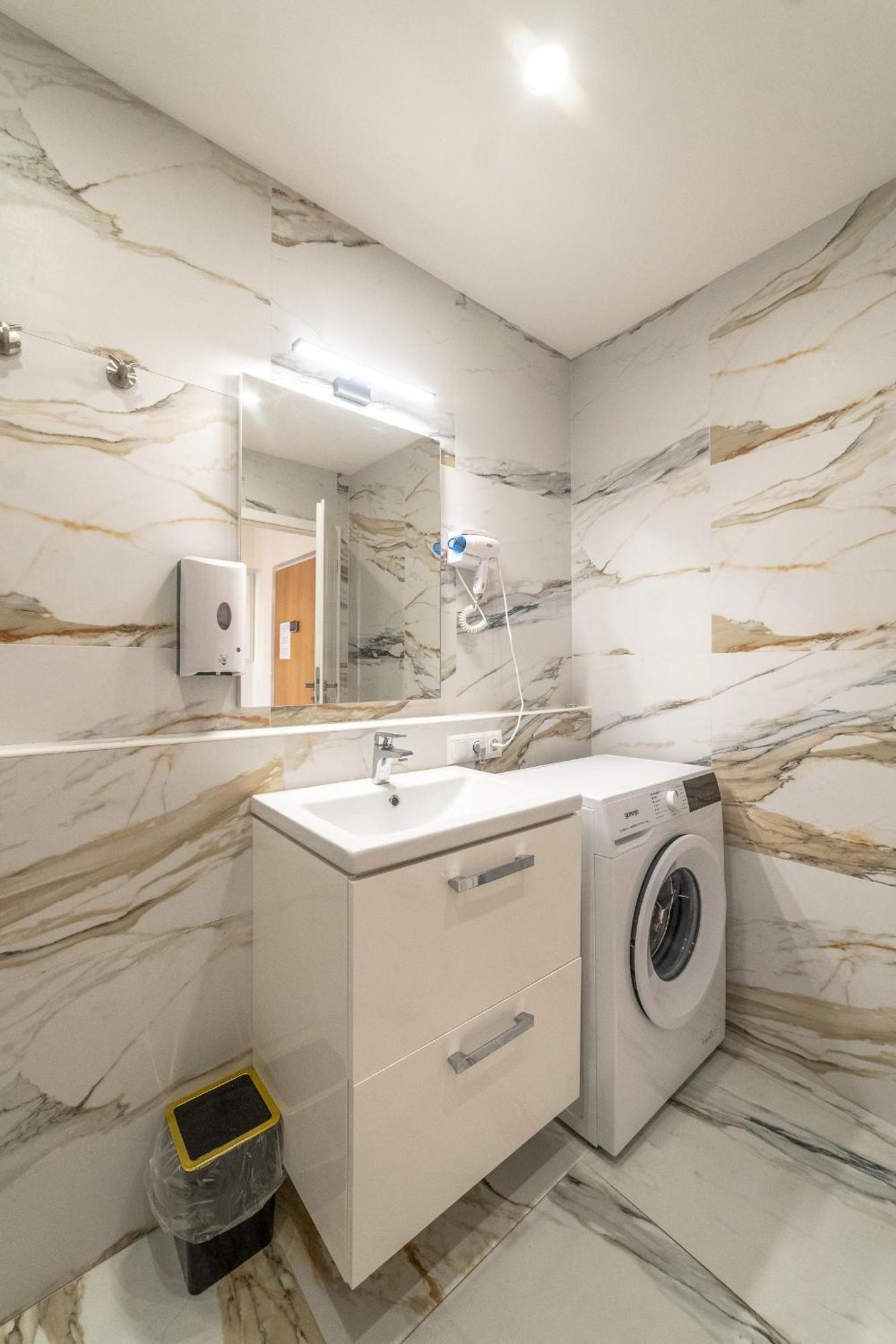 Ar Rezidencia Ludmanska Apartment โกชิเซ ภายนอก รูปภาพ